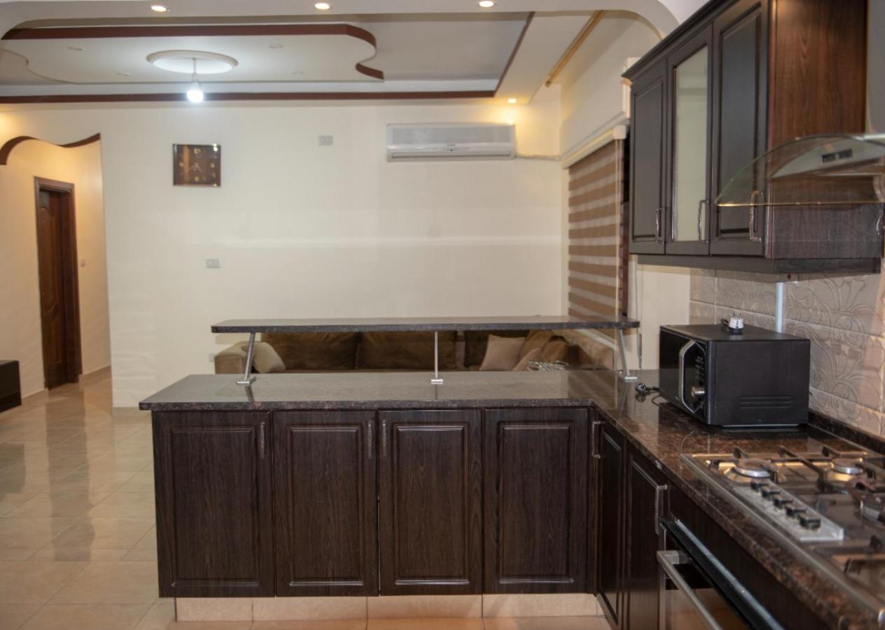 شقة مفروشة فرش فاخر ٣ غرف نوم في طبربور عمان Exterior photo